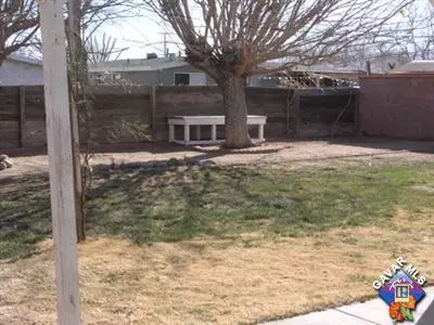 38456 32nd St, Palmdale, CA 93550 photo 4