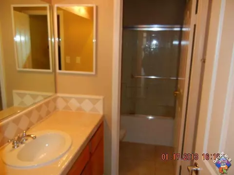 5818 Adobe Dr, Palmdale, CA 93552 photo 4