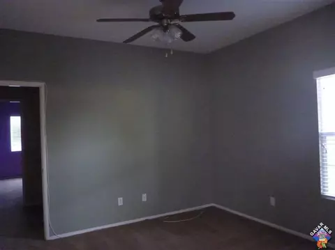 2012 Hart Ct, Lancaster, CA 93536 photo 5