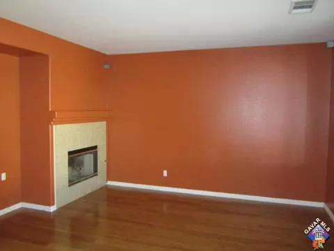 3753 Saddleback Dr, Palmdale, CA 93550 photo 5