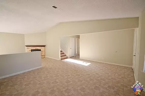 1712 Marcus Ave, Palmdale, CA 93550 photo 2