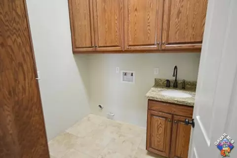 43050 36th St, Lancaster, CA 93535 photo 17