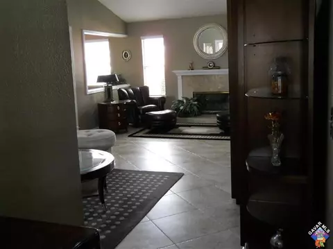 2431 R6 Ave E, Palmdale, CA 93550 photo 3