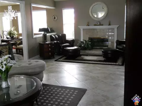 2431 R6 Ave E, Palmdale, CA 93550 photo 4
