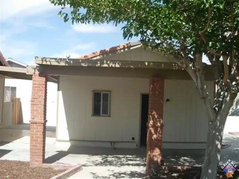 37219 E 55th St, Palmdale, CA 93552 photo 2