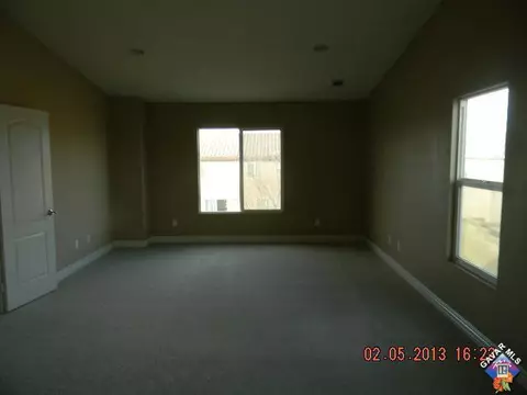 1829 E Jenner St, Lancaster, CA 93535 photo 7