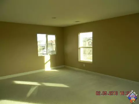 1829 E Jenner St, Lancaster, CA 93535 photo 8