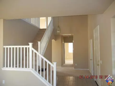 45908 Barham Ave, Lancaster, CA 93534 photo 2