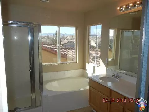 45908 Barham Ave, Lancaster, CA 93534 photo 9