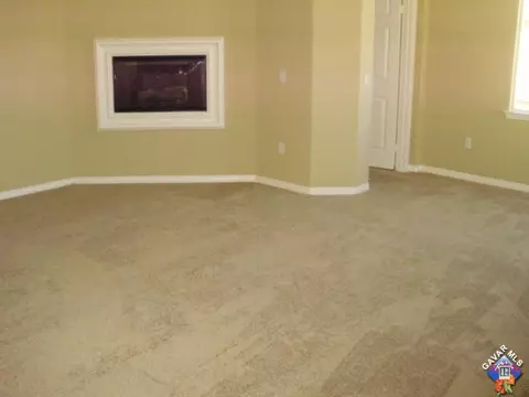 3663 Pondera St, Lancaster, CA 93536 photo 2