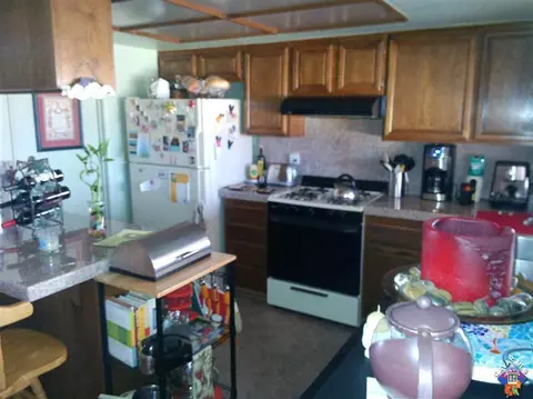 37234 29th Pl, Palmdale, CA 93550 photo 4