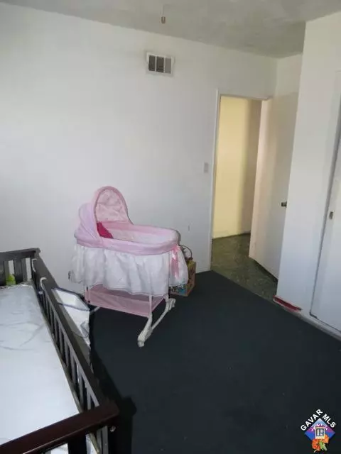 327 Avenue J8 E, Lancaster, CA 93535 photo 12