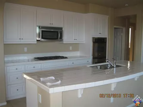 4724 Spur Ave, Lancaster, CA 93536 photo 10