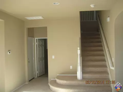 4724 Spur Ave, Lancaster, CA 93536 photo 4