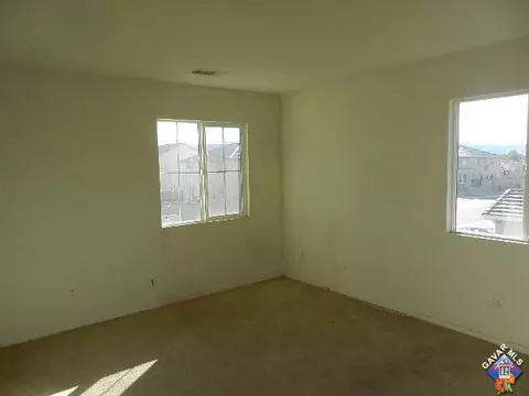 5799 Golding Dr, Lancaster, CA 93536 photo 12