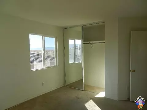 5799 Golding Dr, Lancaster, CA 93536 photo 13