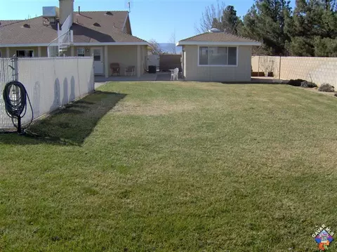 8115 W Avenue D2, Lancaster, CA 93536 photo 26