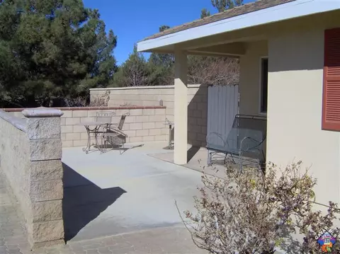 8115 W Avenue D2, Lancaster, CA 93536 photo 17