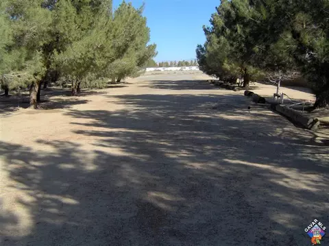 8115 W Avenue D2, Lancaster, CA 93536 photo 29