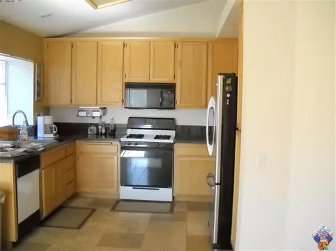 36435 Blacksmith Dr, Palmdale, CA 93550 photo 7
