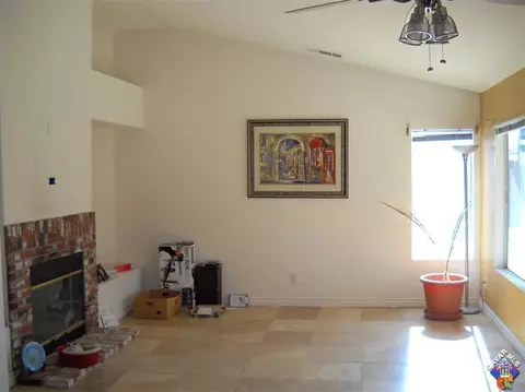 36435 Blacksmith Dr, Palmdale, CA 93550 photo 9