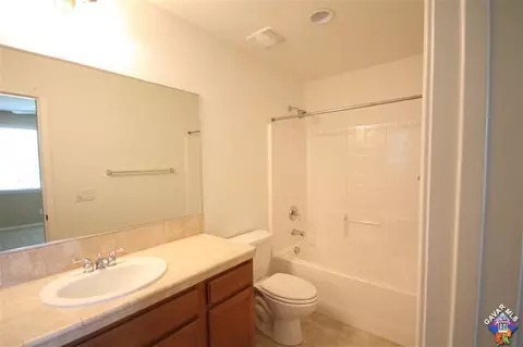 2804 Limewood Ln, Lancaster, CA 93536 photo 9