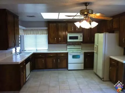 44043 Precise St, Lancaster, CA 93536 photo 13