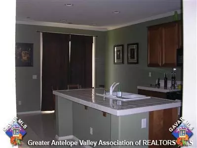 36535 Silverado Dr, Palmdale, CA 93550 photo 13