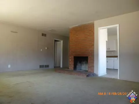 44538 E 2nd St, Lancaster, CA 93535 photo 2