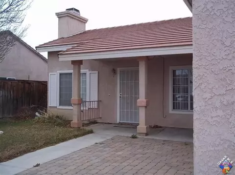 44307 63rd St, Lancaster, CA 93536 photo 2