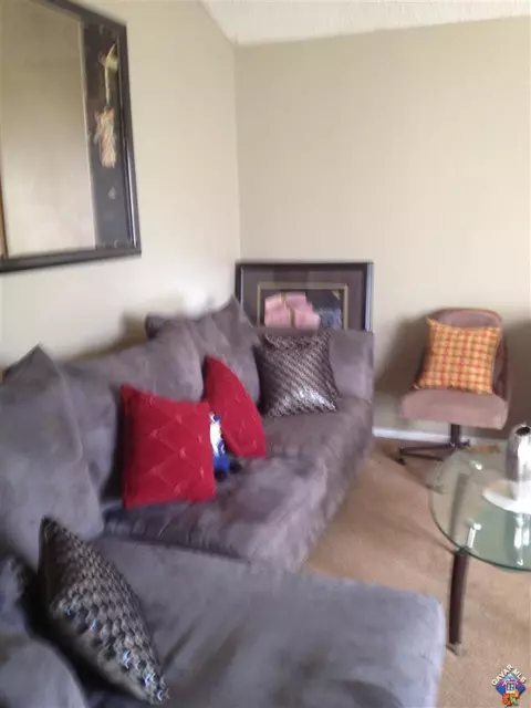 44838 Denmore Ave, Lancaster, CA 93535 photo 4
