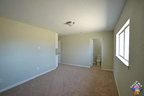 40501 Fieldspring St, Lancaster, CA 93535 photo 10
