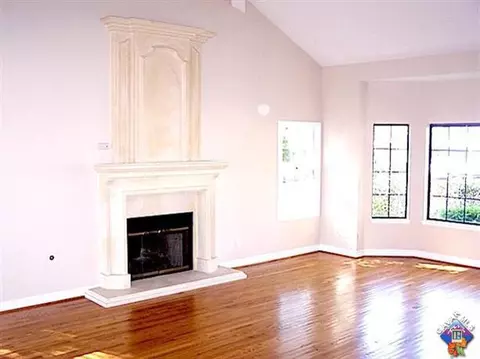 21628 Parvin Dr, Santa Clarita, CA 91350 photo 5