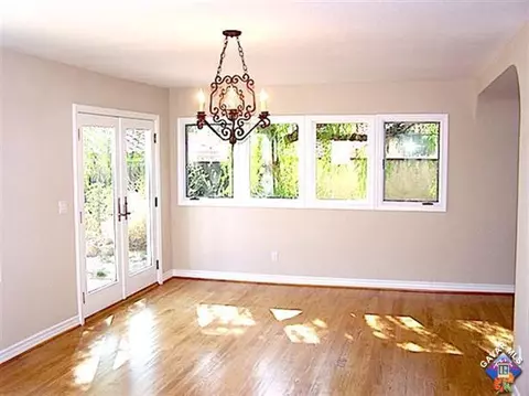 21628 Parvin Dr, Santa Clarita, CA 91350 photo 3