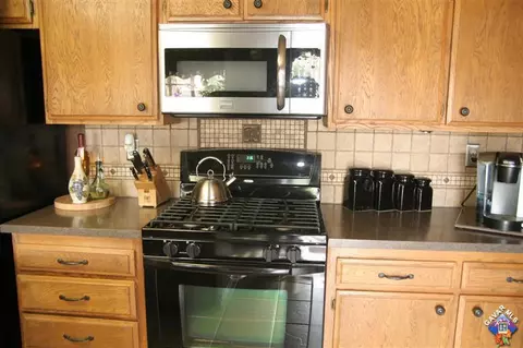 44253 Lively Ave, Lancaster, CA 93536 photo 5