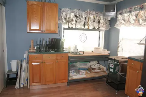 44253 Lively Ave, Lancaster, CA 93536 photo 22