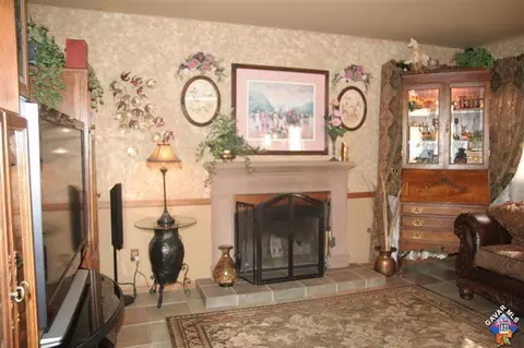 44253 Lively Ave, Lancaster, CA 93536 photo 9
