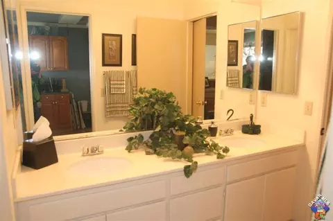 44253 Lively Ave, Lancaster, CA 93536 photo 20