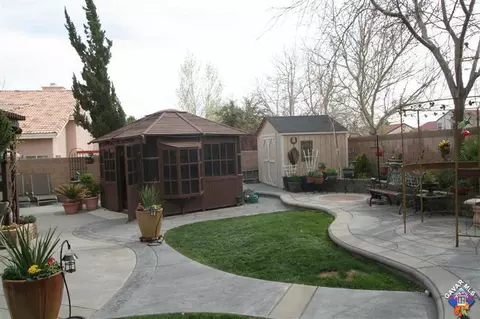 44253 Lively Ave, Lancaster, CA 93536 photo 30