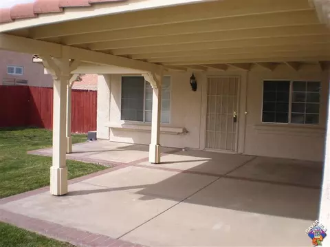 37835 E 58th St, Palmdale, CA 93552 photo 2