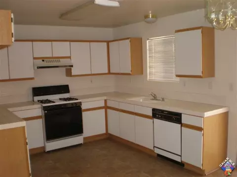 37835 E 58th St, Palmdale, CA 93552 photo 5