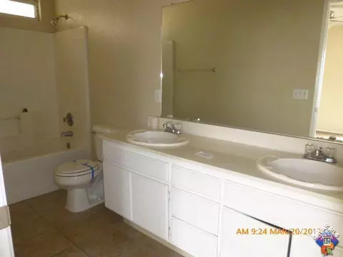 44155 61st St, Lancaster, CA 93536 photo 18