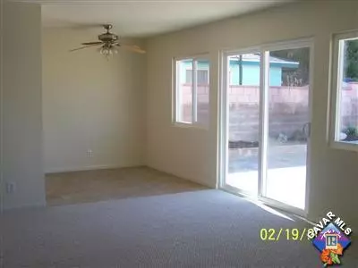 45539 Foxton Ave, Lancaster, CA 93535 photo 3
