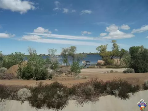 407 Lago Lindo Rd E, Palmdale, CA 93550 photo 31