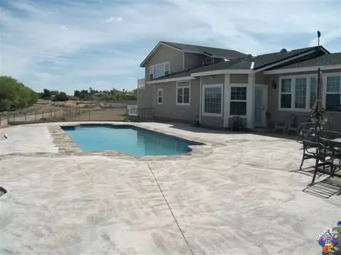 407 Lago Lindo Rd E, Palmdale, CA 93550 photo 29