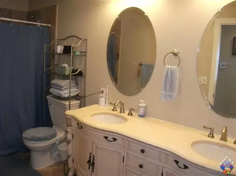 407 Lago Lindo Rd E, Palmdale, CA 93550 photo 23