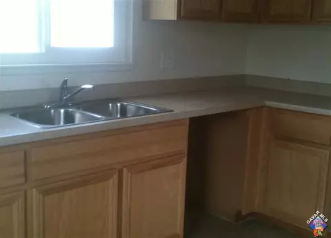 45430 Elm Ave, Lancaster, CA 93534 photo 2