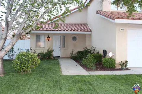 440 J9 Ave E, Lancaster, CA 93535 photo 3