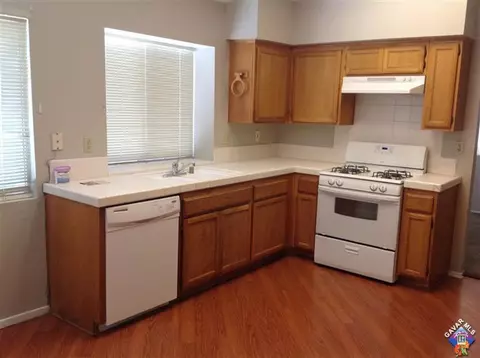 1130 Caitlin Ave E, Lancaster, CA 93535 photo 6