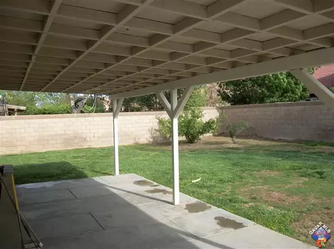 722 E Whitlatch Dr, Lancaster, CA 93535 photo 18